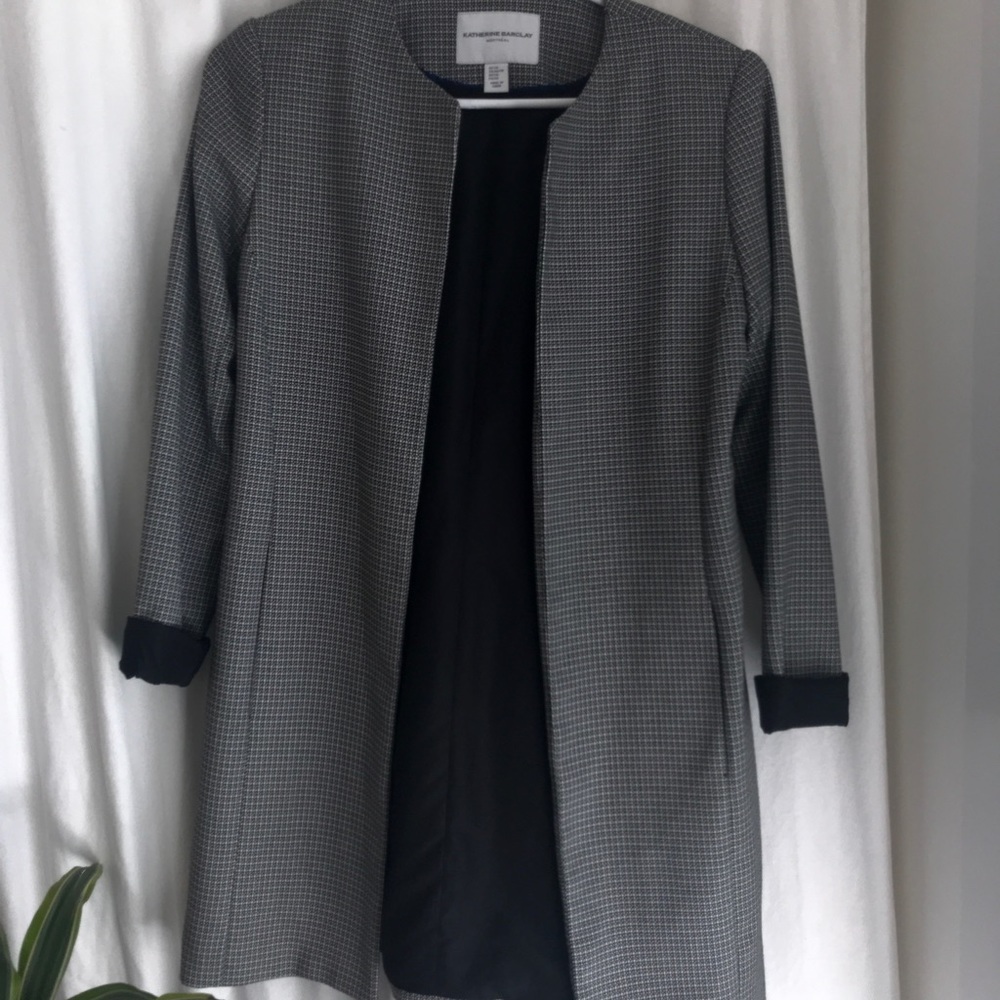 Long modern blazer xs